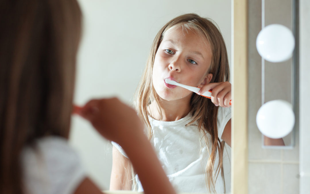 Quand nos kids se regardent dans le miroir…